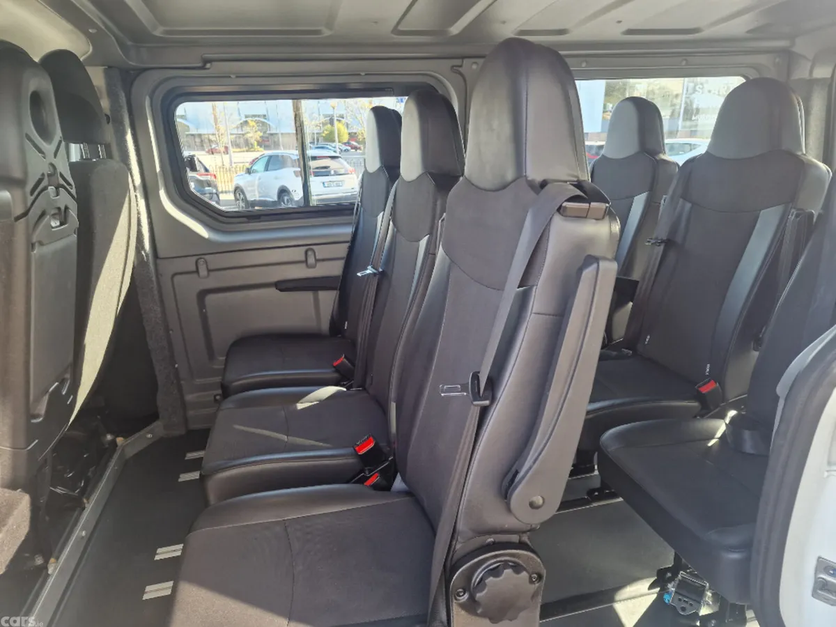 Renault Trafic MPV, Diesel, 2024, White