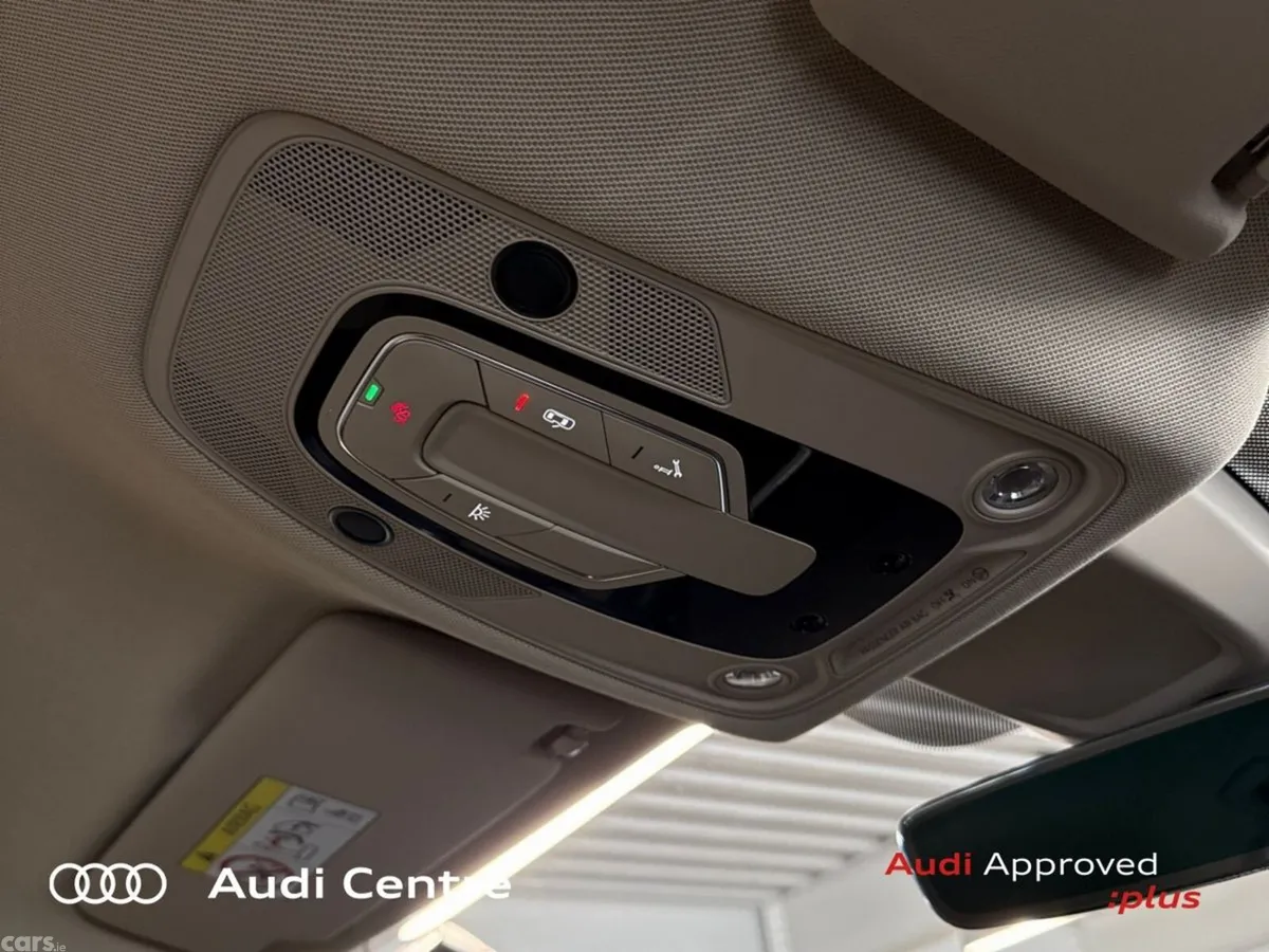 Audi Q5 SUV, Petrol Plug-in Hybrid, 2023, Blue