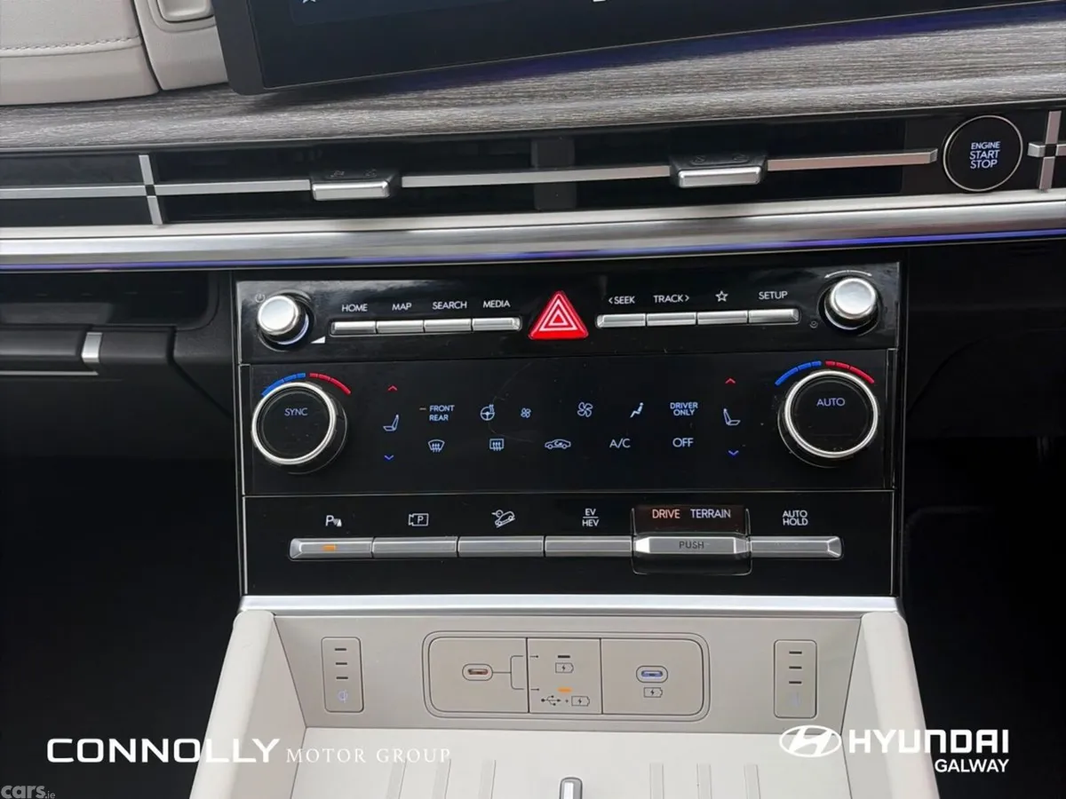 Hyundai Santa Fe SUV, Petrol Plug-in Hybrid, 2026, Grey