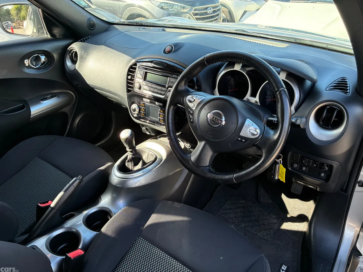 Nissan Juke SUV, Diesel, 2016, Silver
