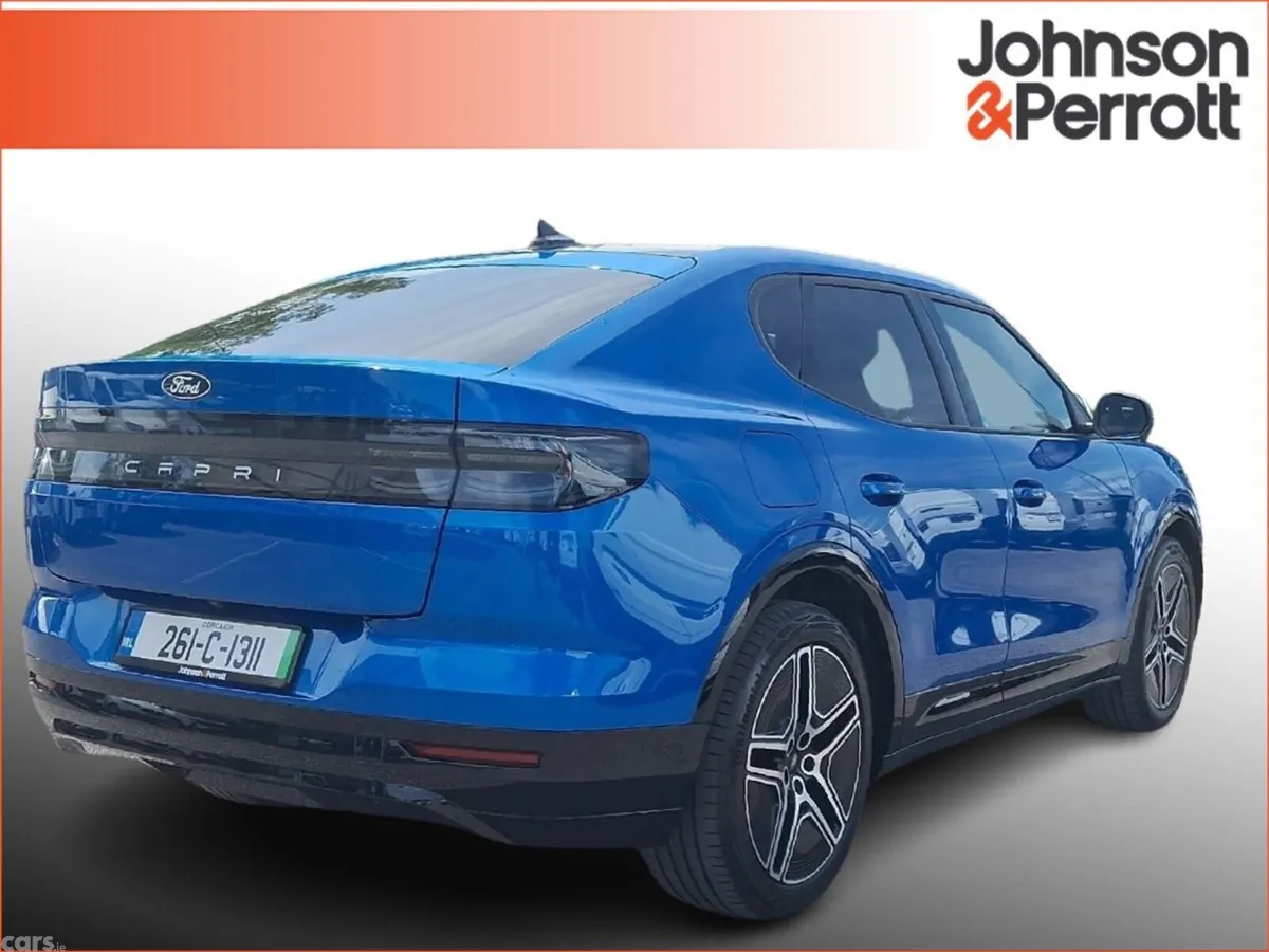 Ford Capri MPV, Electric, 2026, Blue