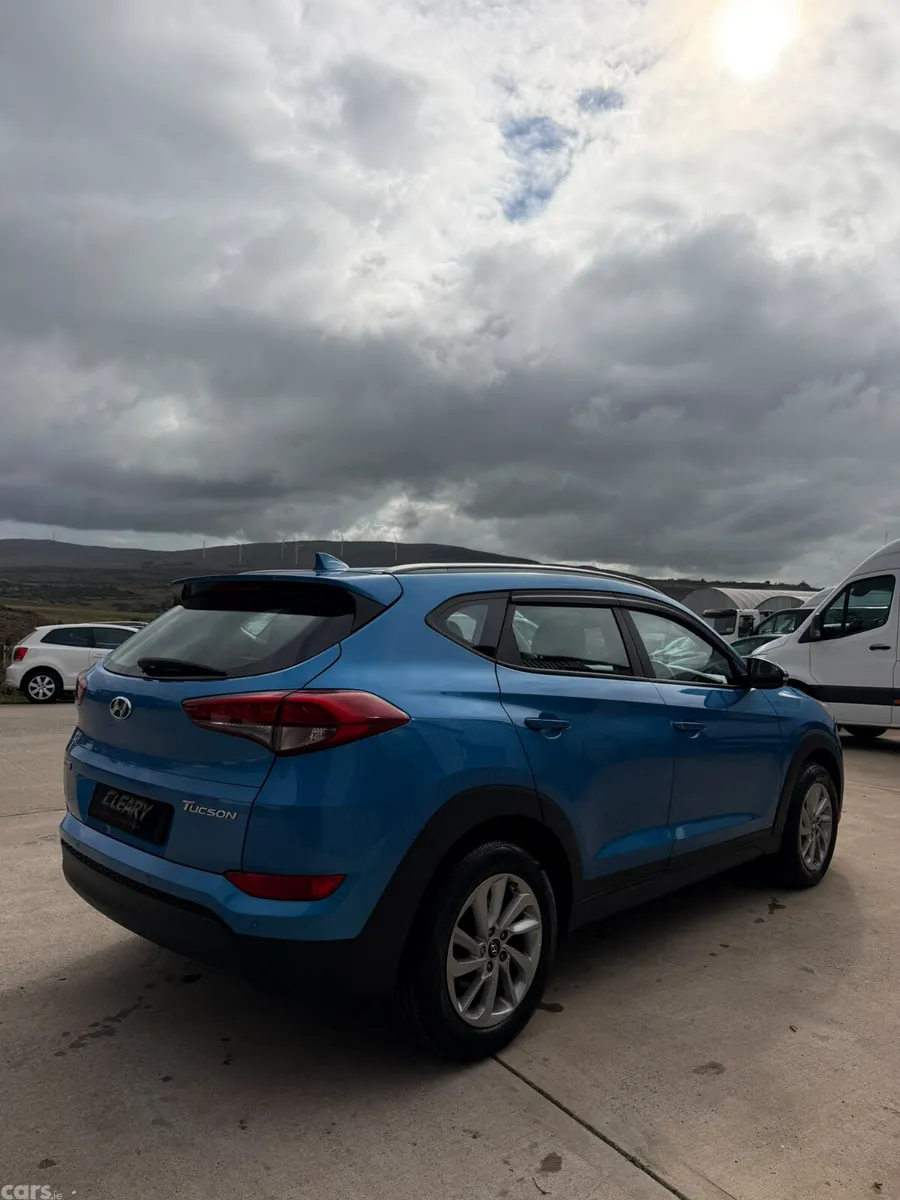 Hyundai Tucson SUV, Diesel, 2016, Blue