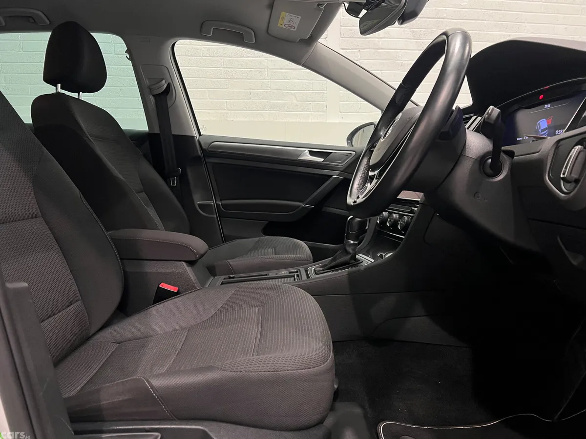 Volkswagen Golf Hatchback, Petrol, 2019, White