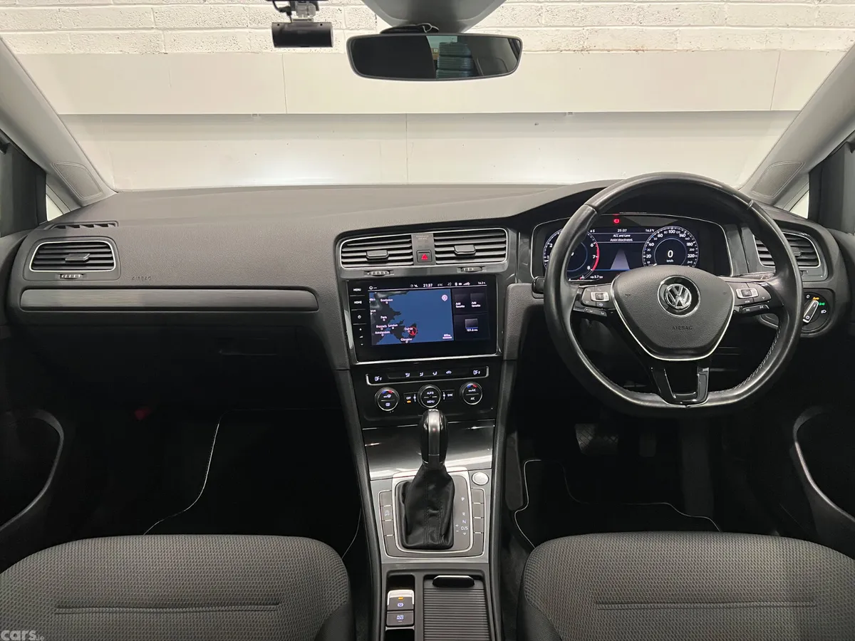 Volkswagen Golf Hatchback, Petrol, 2019, White