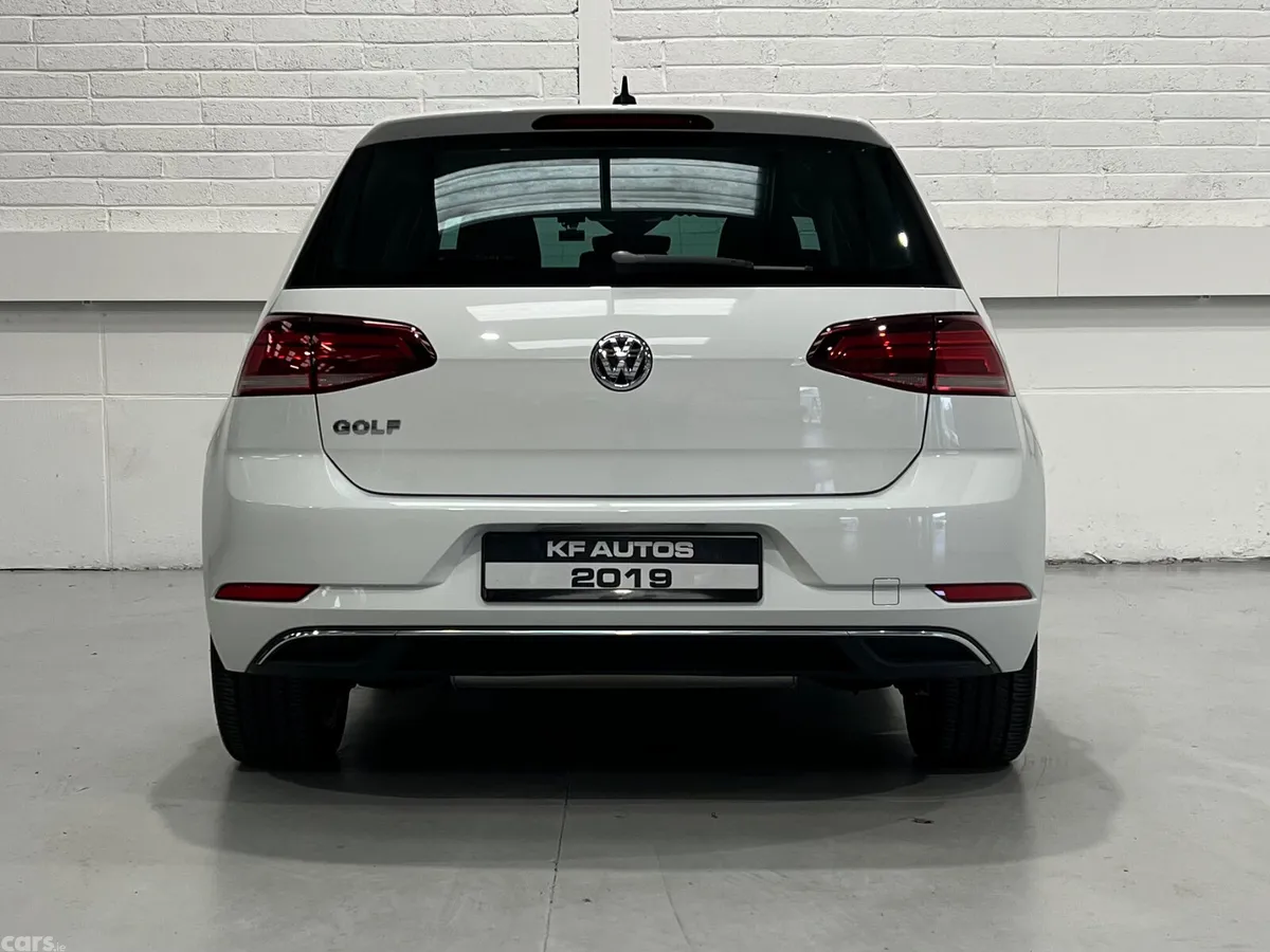 Volkswagen Golf Hatchback, Petrol, 2019, White