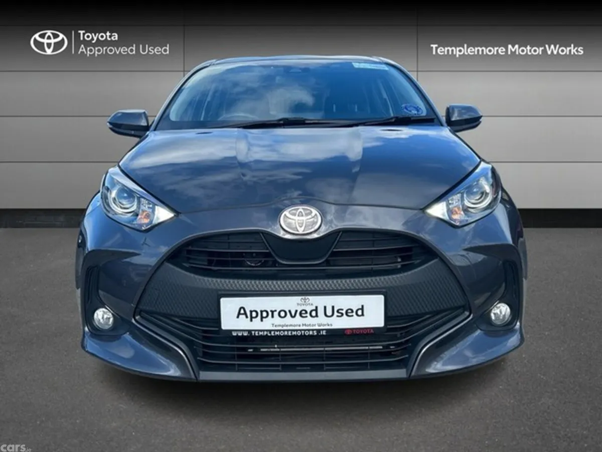 Toyota Yaris Hatchback, Petrol, 2024, Grey