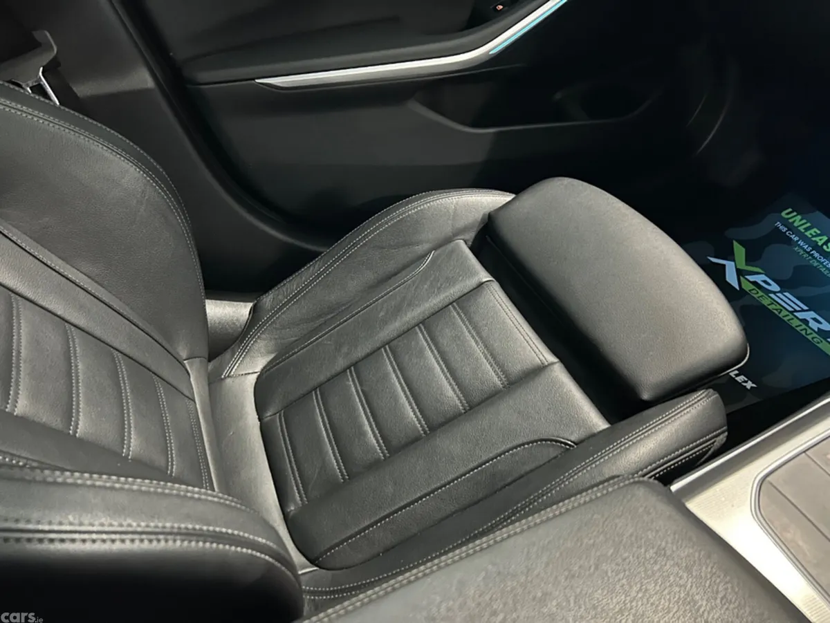 BMW 3-Series Saloon, Petrol Plug-in Hybrid, 2023, Grey