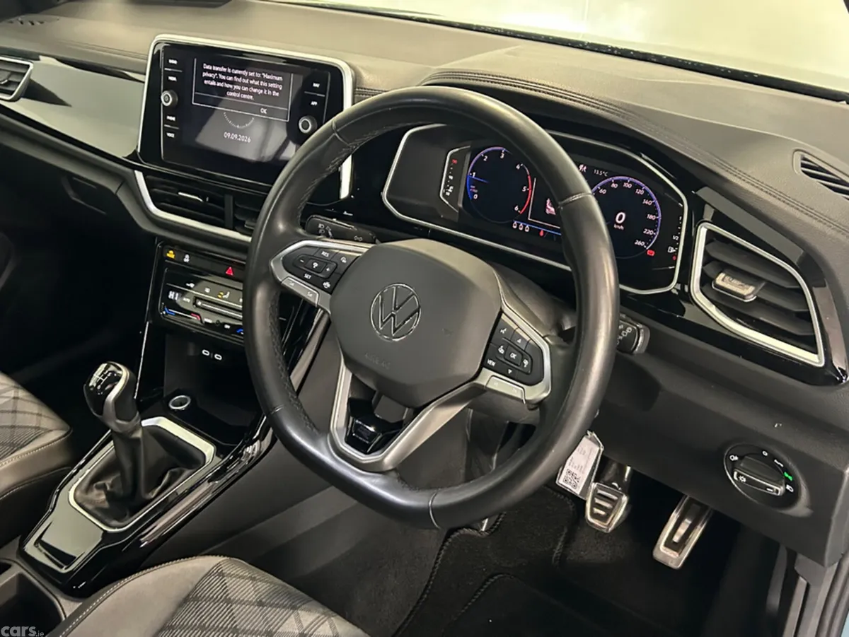 Volkswagen T-Roc SUV, Diesel, 2024, Blue