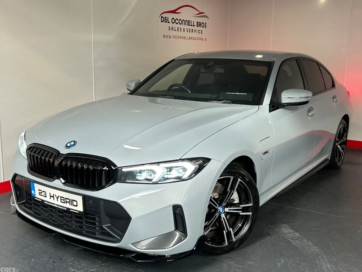 BMW 3-Series Saloon, Petrol Plug-in Hybrid, 2023, Grey