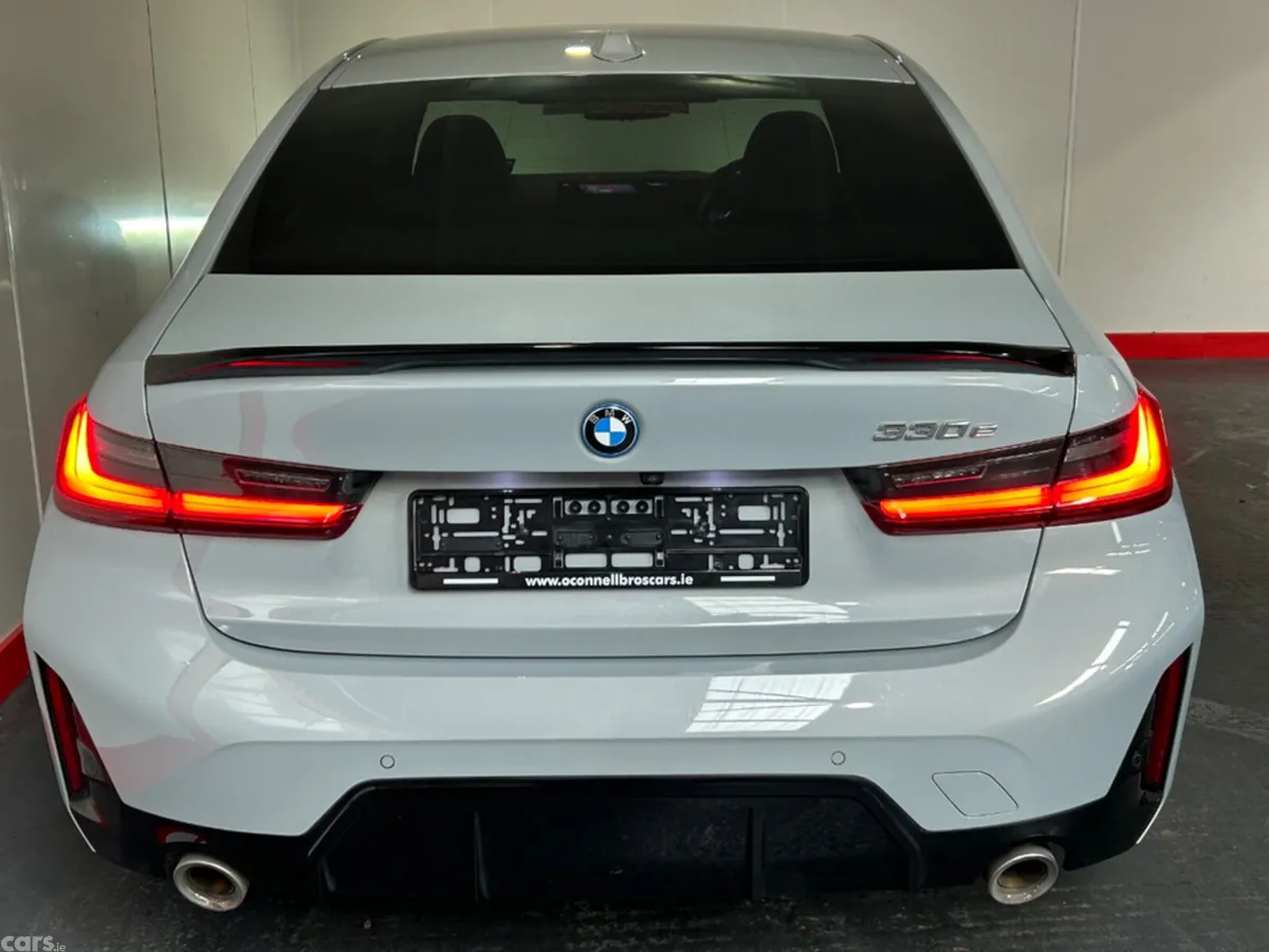 BMW 3-Series Saloon, Petrol Plug-in Hybrid, 2023, Grey