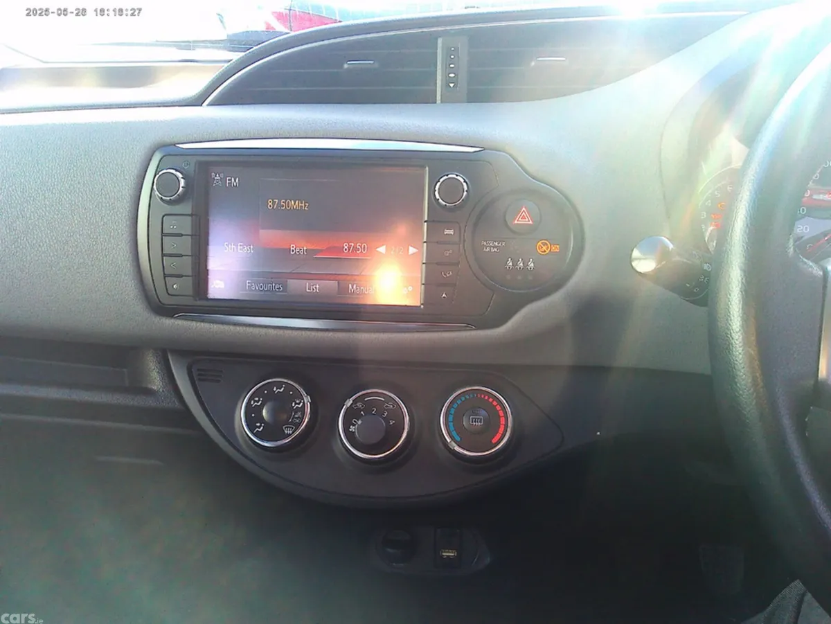 Toyota Yaris Hatchback, Petrol, 2015, Beige