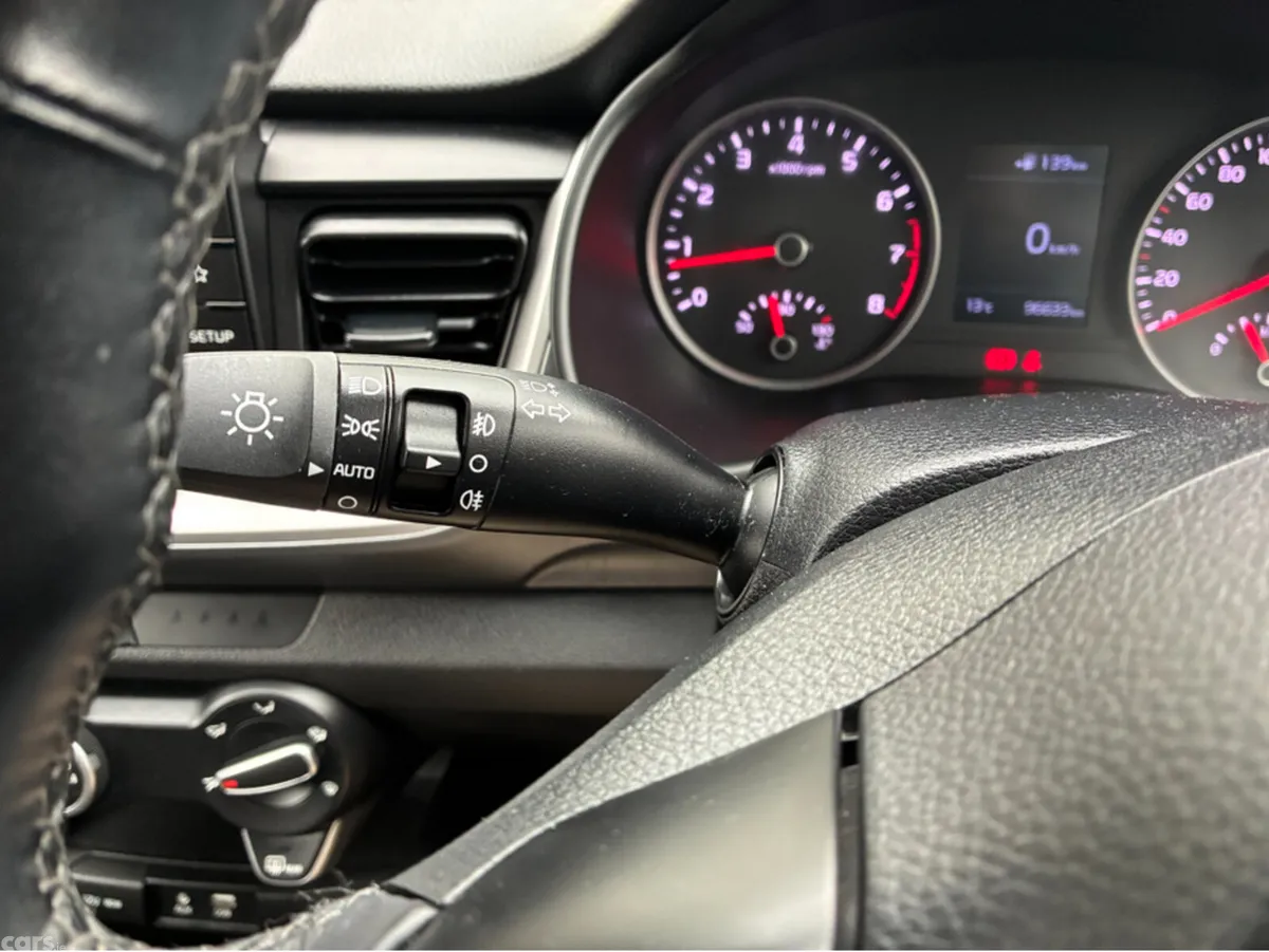 Kia Stonic Estate, Petrol, 2019, White