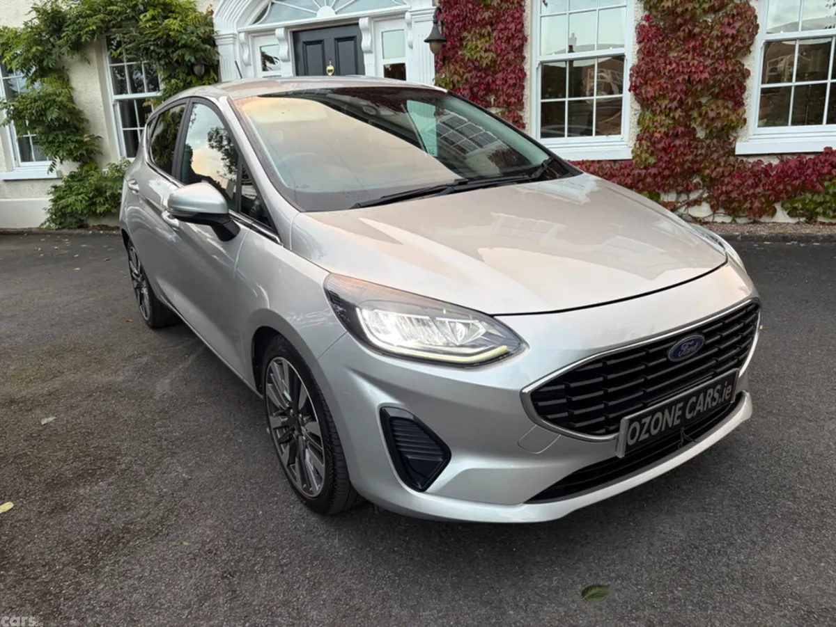 Ford Fiesta Hatchback, Petrol, 2023, Silver