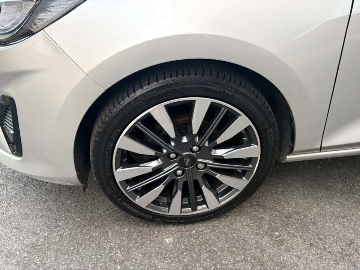 Ford Fiesta Hatchback, Petrol, 2023, Silver