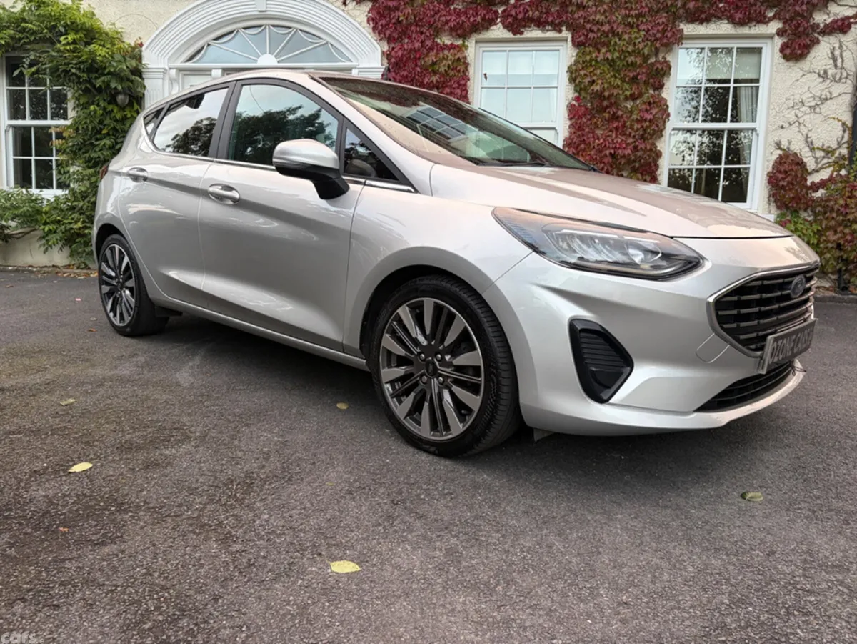 Ford Fiesta Hatchback, Petrol, 2023, Silver