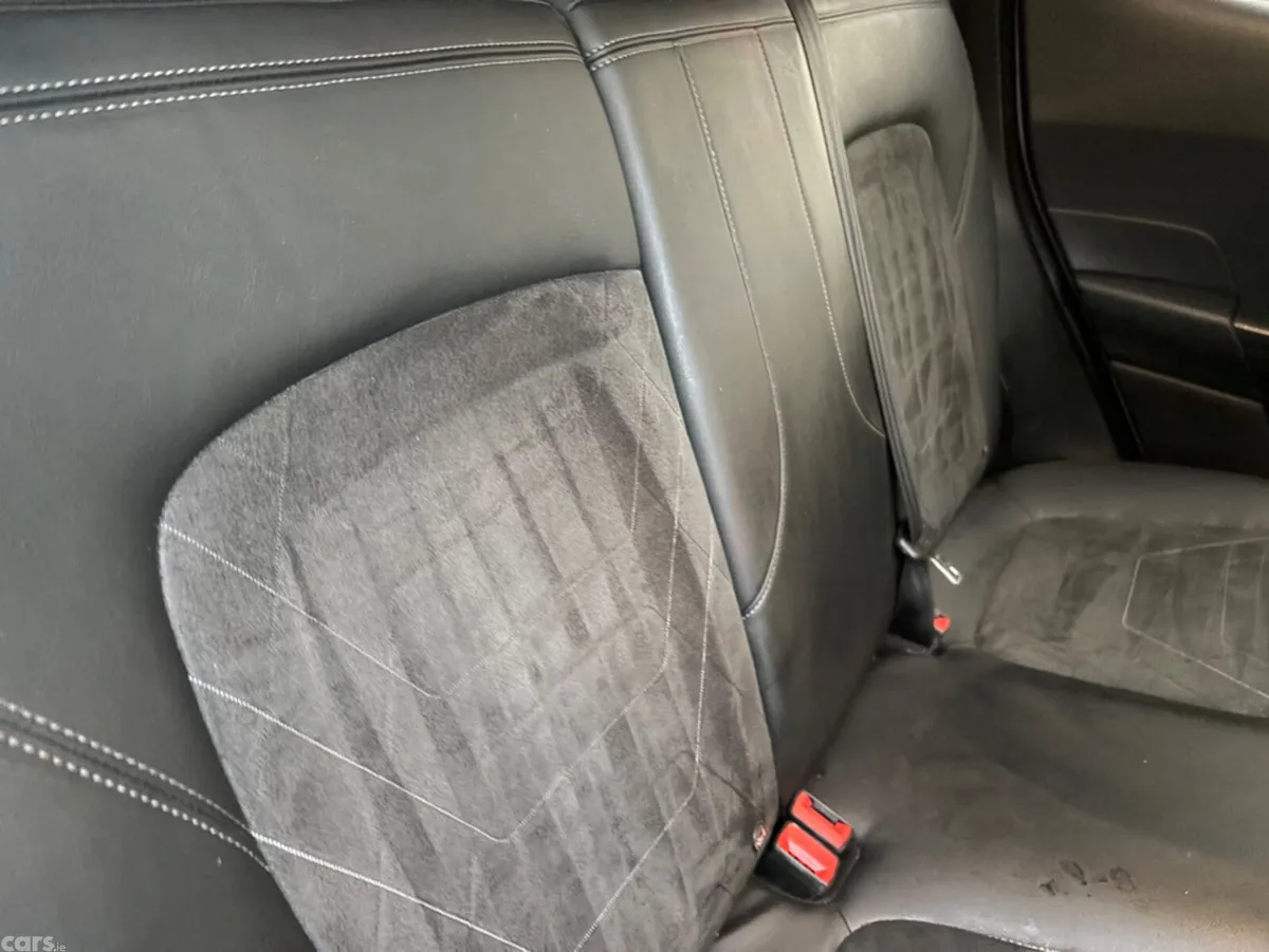 Ford Fiesta Hatchback, Petrol, 2023, Silver
