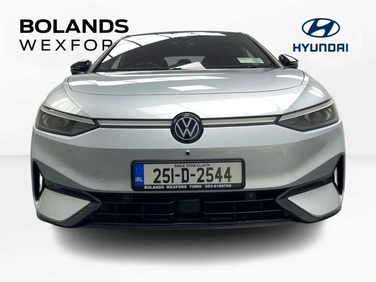 Volkswagen ID.7 Hatchback, Electric, 2025, Grey