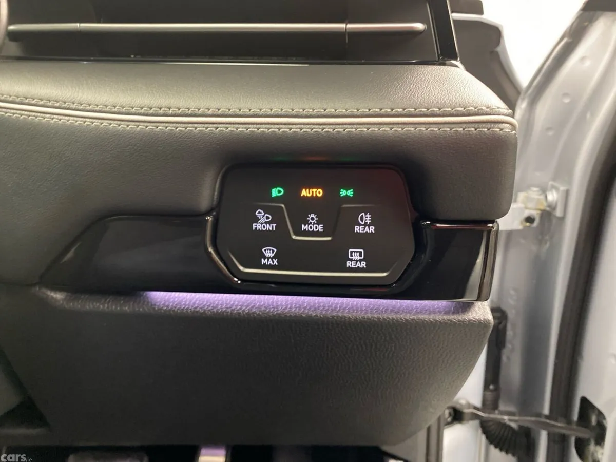 Volkswagen ID.7 Hatchback, Electric, 2025, Grey