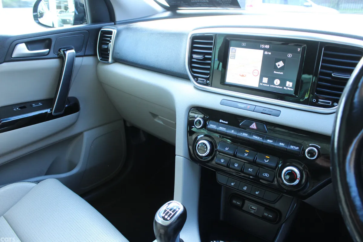 Kia Sportage SUV, Diesel Hybrid, 2020, Black