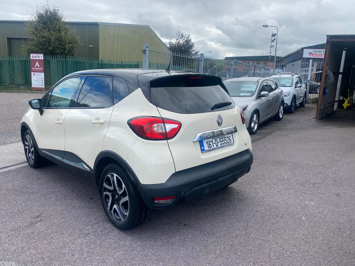 Renault Captur Hatchback, Petrol, 2016, Beige