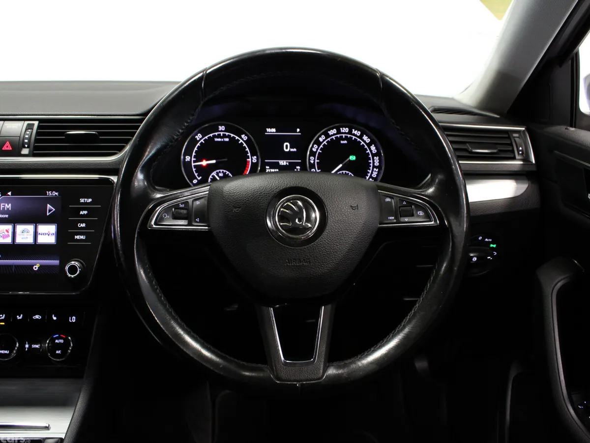 Skoda Superb Saloon, Diesel, 2021, Grey