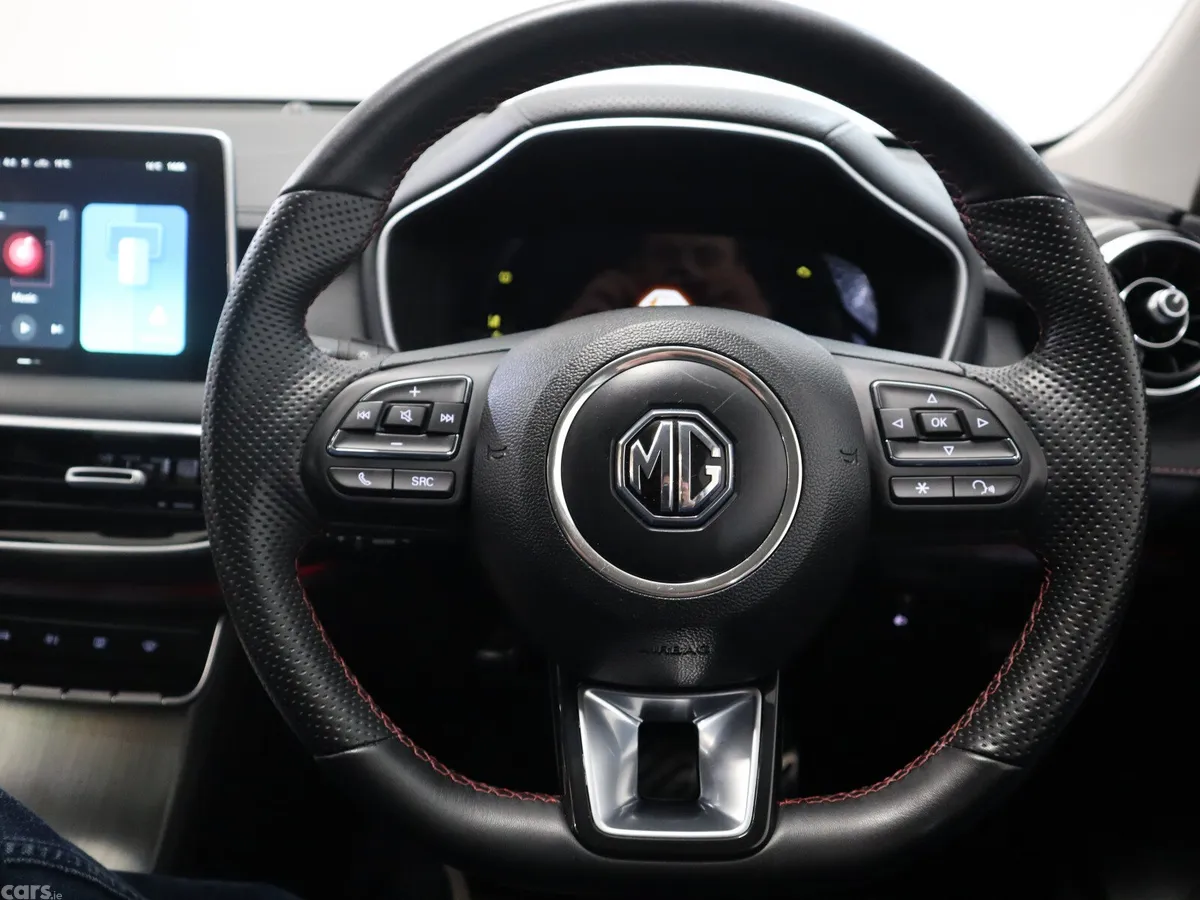 MG HS SUV, Petrol Hybrid, 2024, Silver