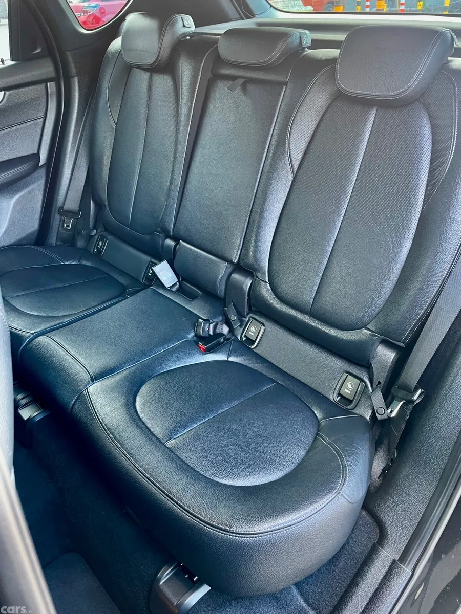 BMW 2-Series Hatchback, Diesel, 2017, Black