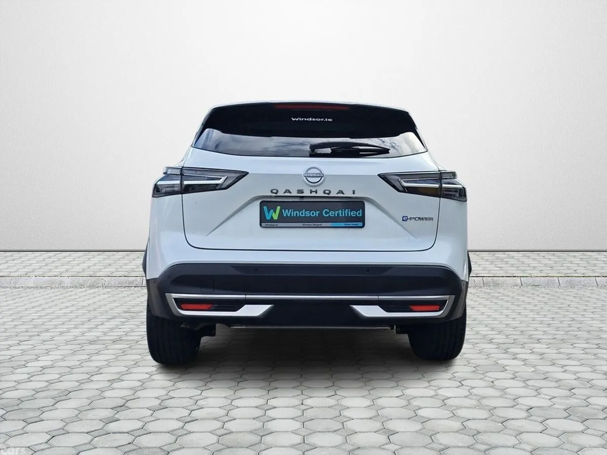 Nissan Qashqai SUV, Petrol Hybrid, 2026, White