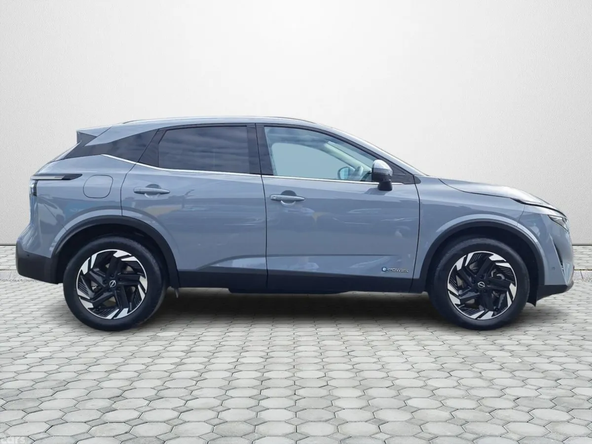 Nissan Qashqai SUV, Petrol Hybrid, 2026, Grey