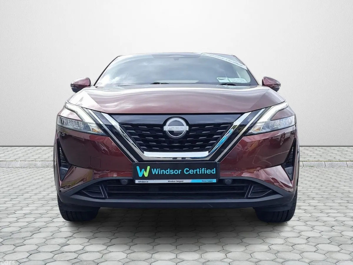 Nissan Qashqai SUV, Petrol Hybrid, 2024, Red