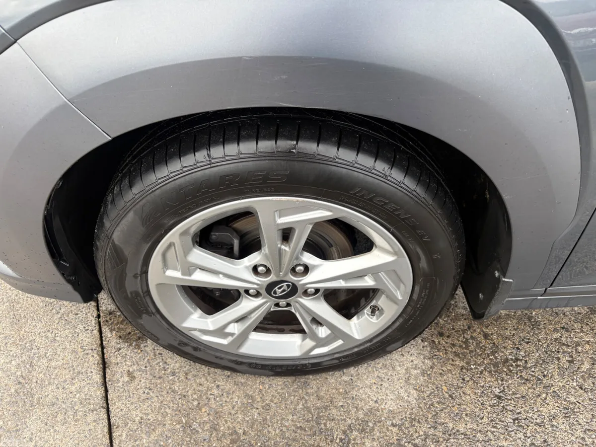 Hyundai KONA MPV, Petrol, 2021, Grey