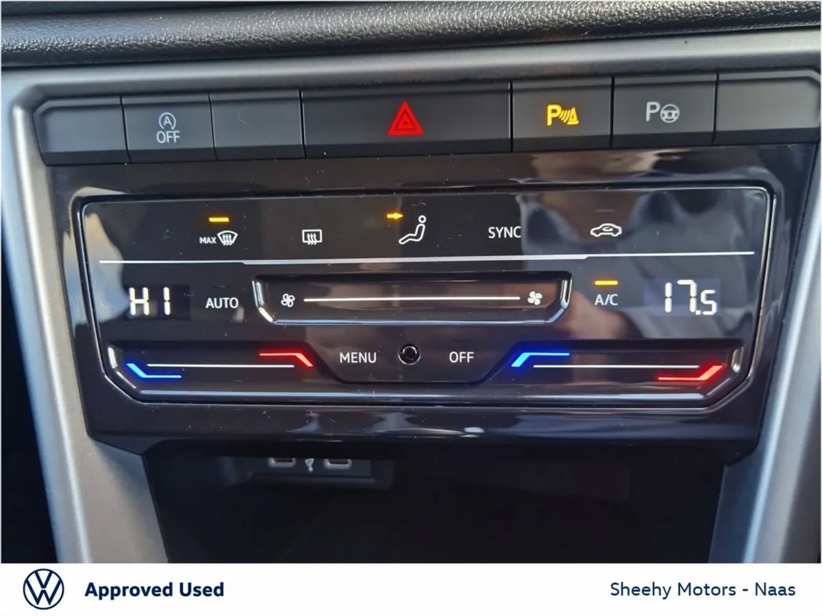 Volkswagen T-Roc SUV, Petrol, 2023, Blue