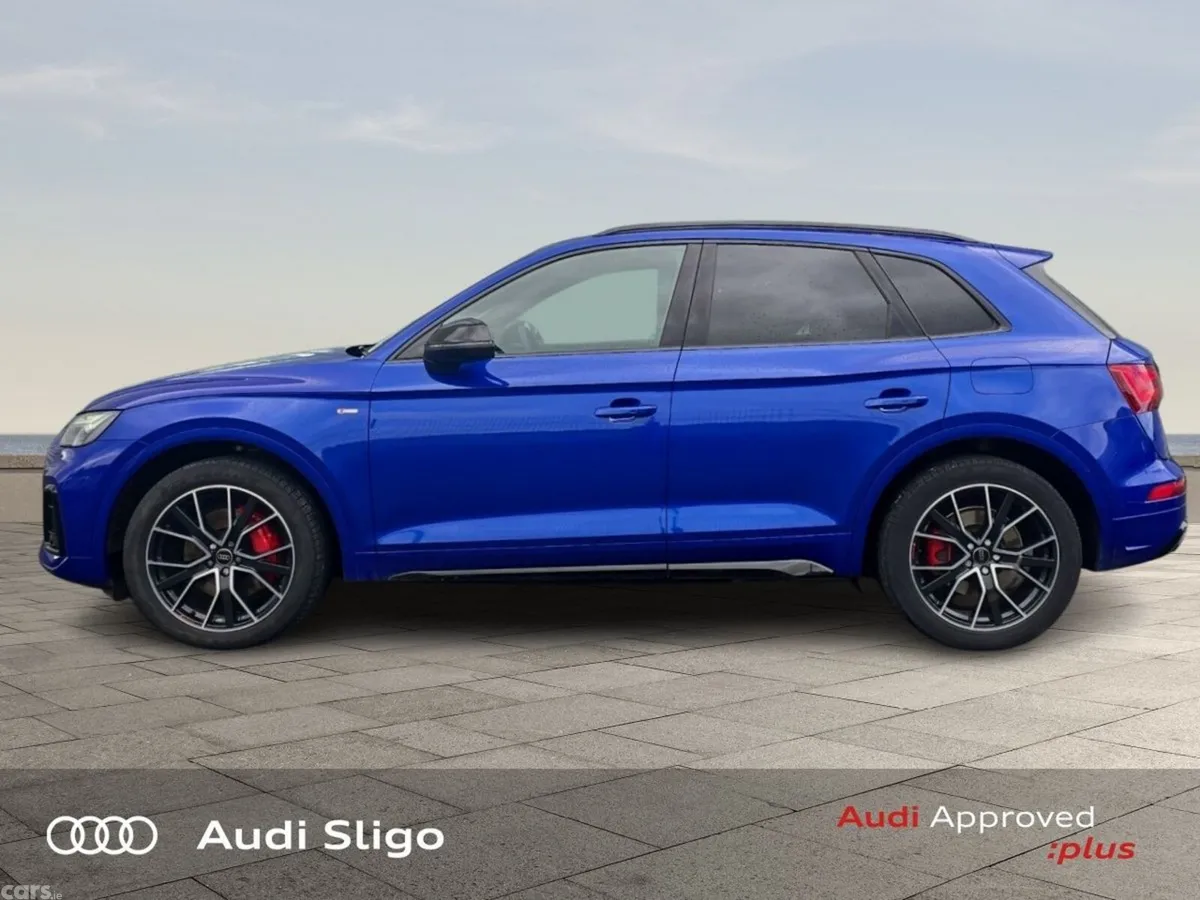 Audi Q5 SUV, Petrol Plug-in Hybrid, 2025, Blue