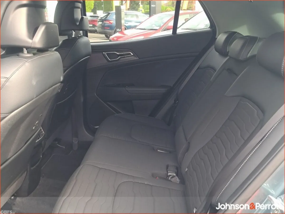 Kia Sportage SUV, Diesel Hybrid, 2023, Grey