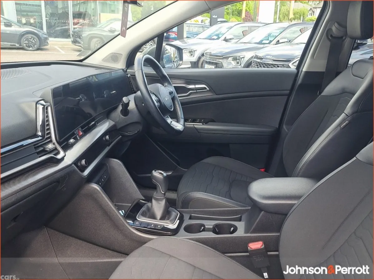 Kia Sportage SUV, Diesel Hybrid, 2023, Grey