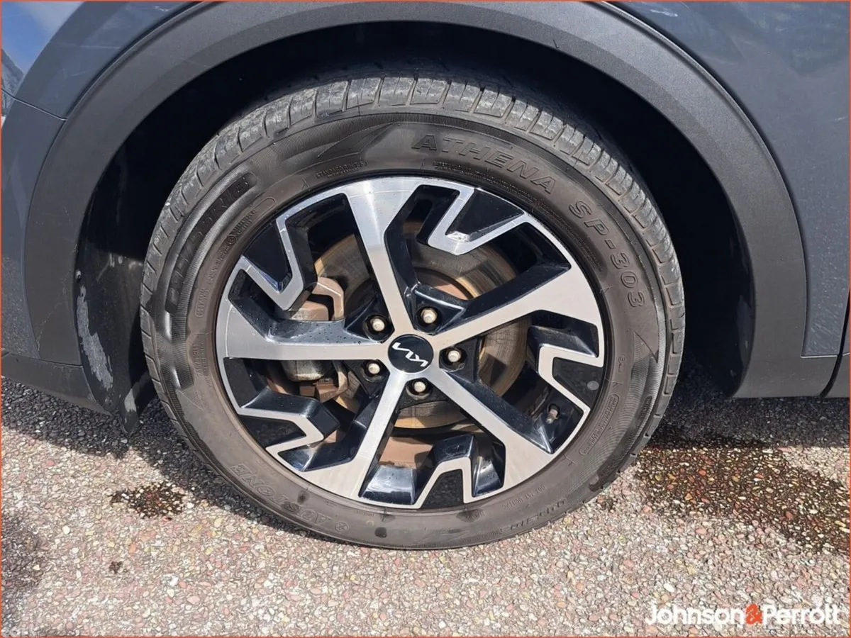 Kia Sportage SUV, Diesel Hybrid, 2023, Grey