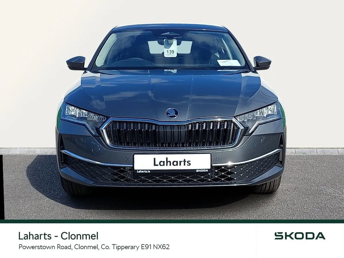 Skoda Octavia Saloon, Petrol, 2026, Grey