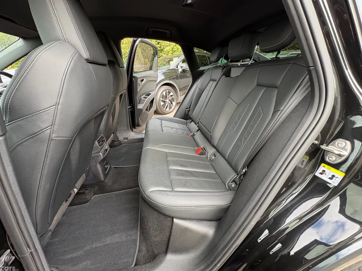 Audi Q4 e-tron SUV, Electric, 2024, Black