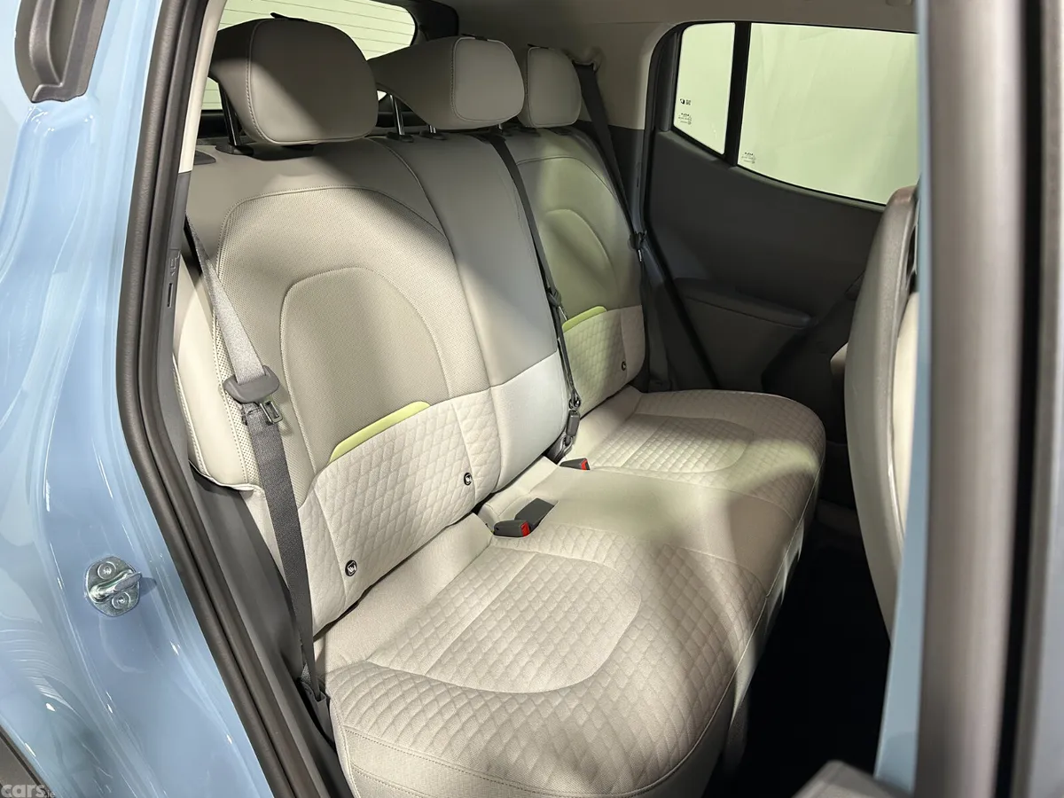 Kia EV2 MPV, Electric, 2026, Blue