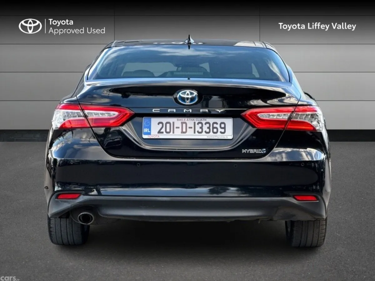 Toyota Camry Saloon, Petrol Hybrid, 2020, Black