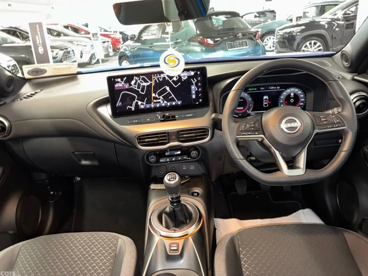 Nissan Juke MPV, Petrol, 2025, Blue