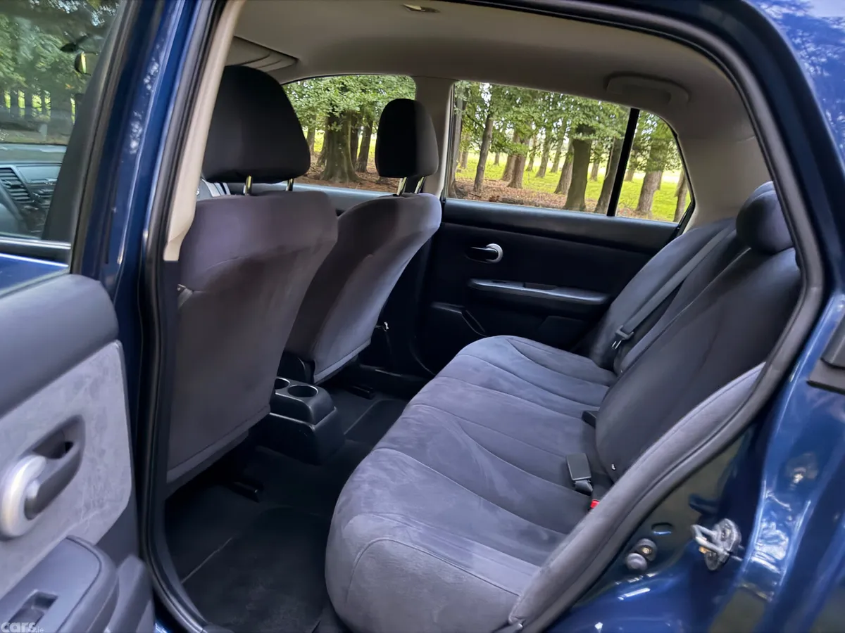 Nissan Tiida Saloon, Diesel, 2008, Blue