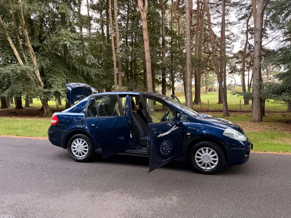 Nissan Tiida Saloon, Diesel, 2008, Blue