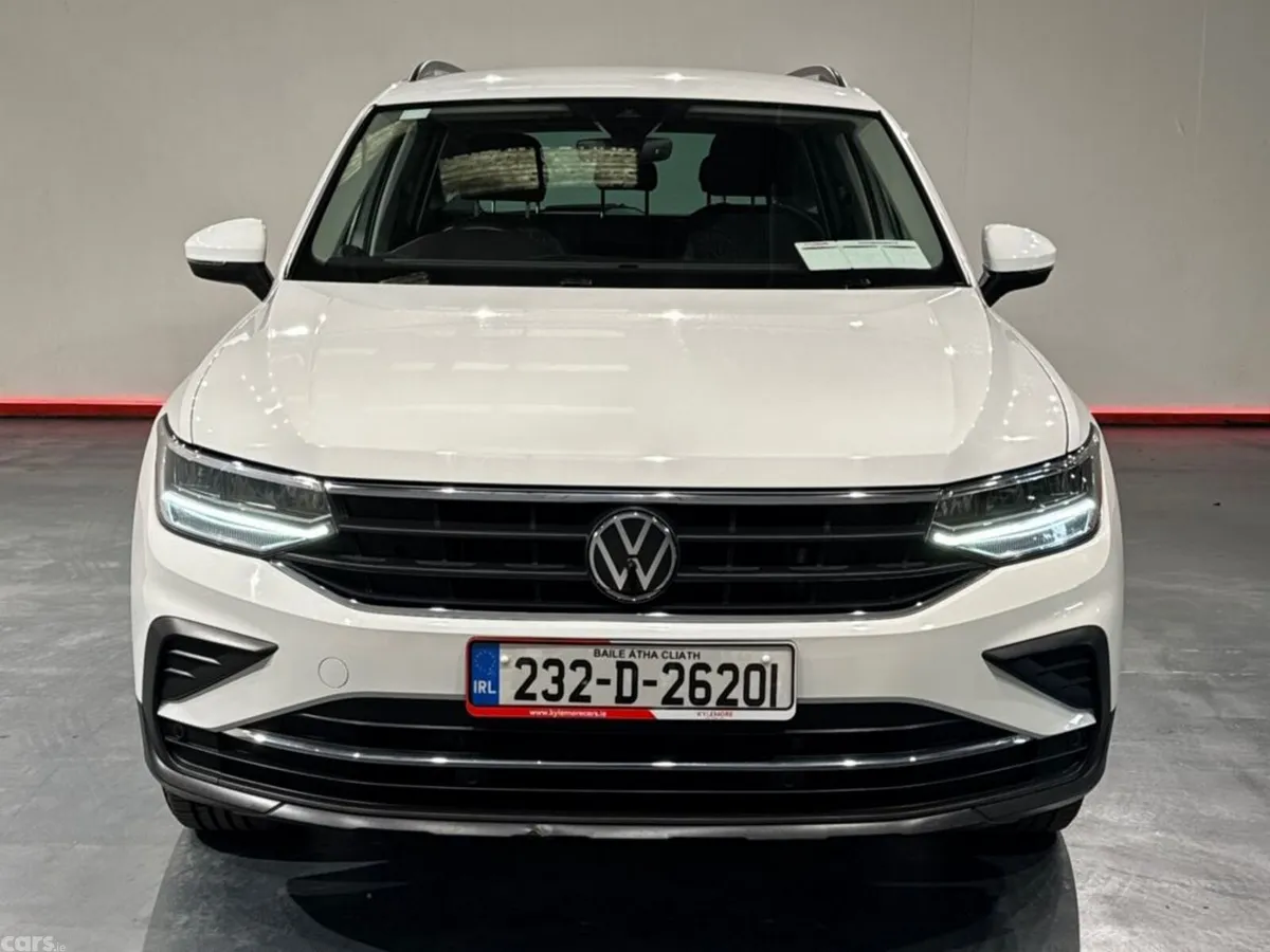 Volkswagen Tiguan SUV, Diesel, 2023, White