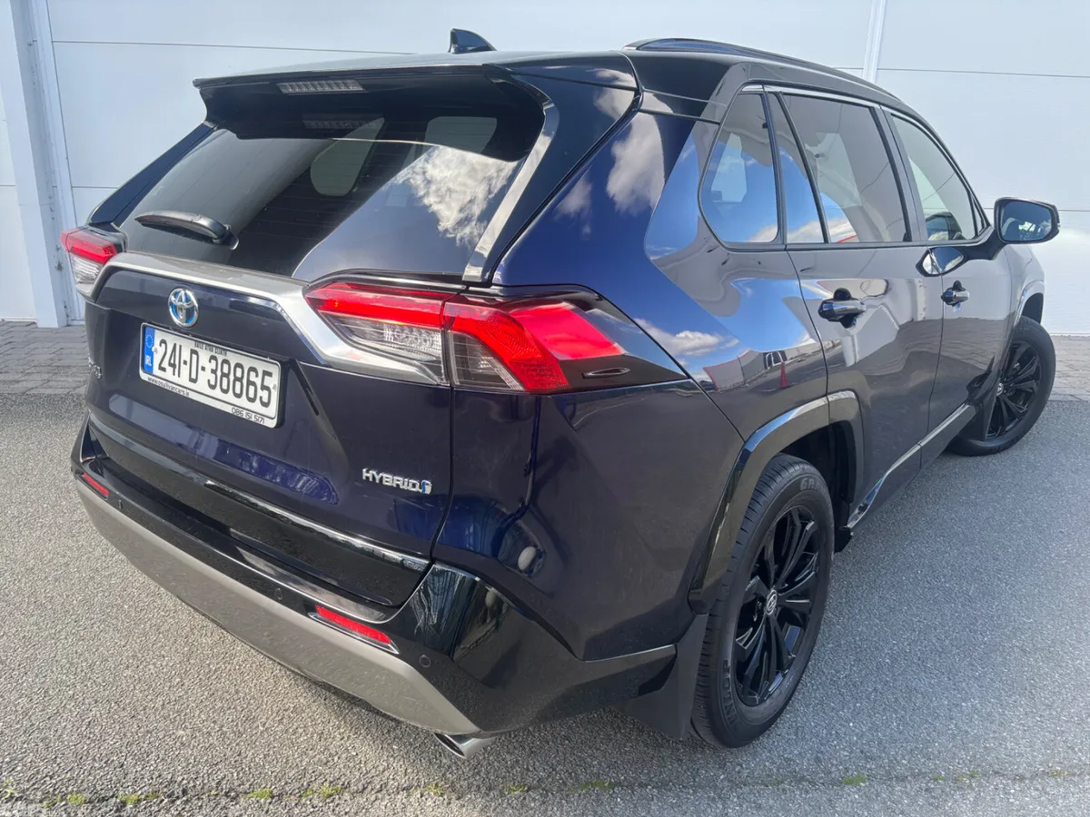 Toyota RAV4 SUV, Petrol Hybrid, 2024, Blue