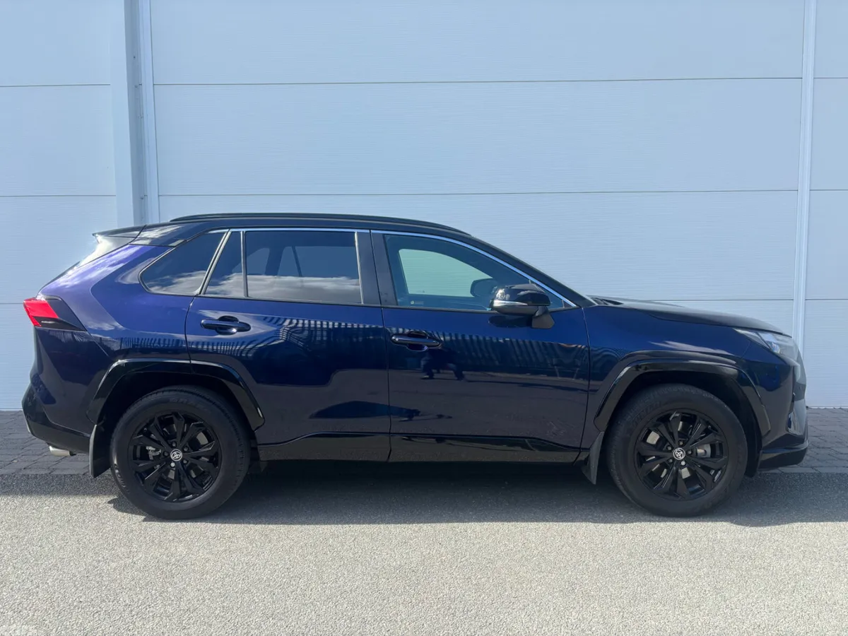 Toyota RAV4 SUV, Petrol Hybrid, 2024, Blue
