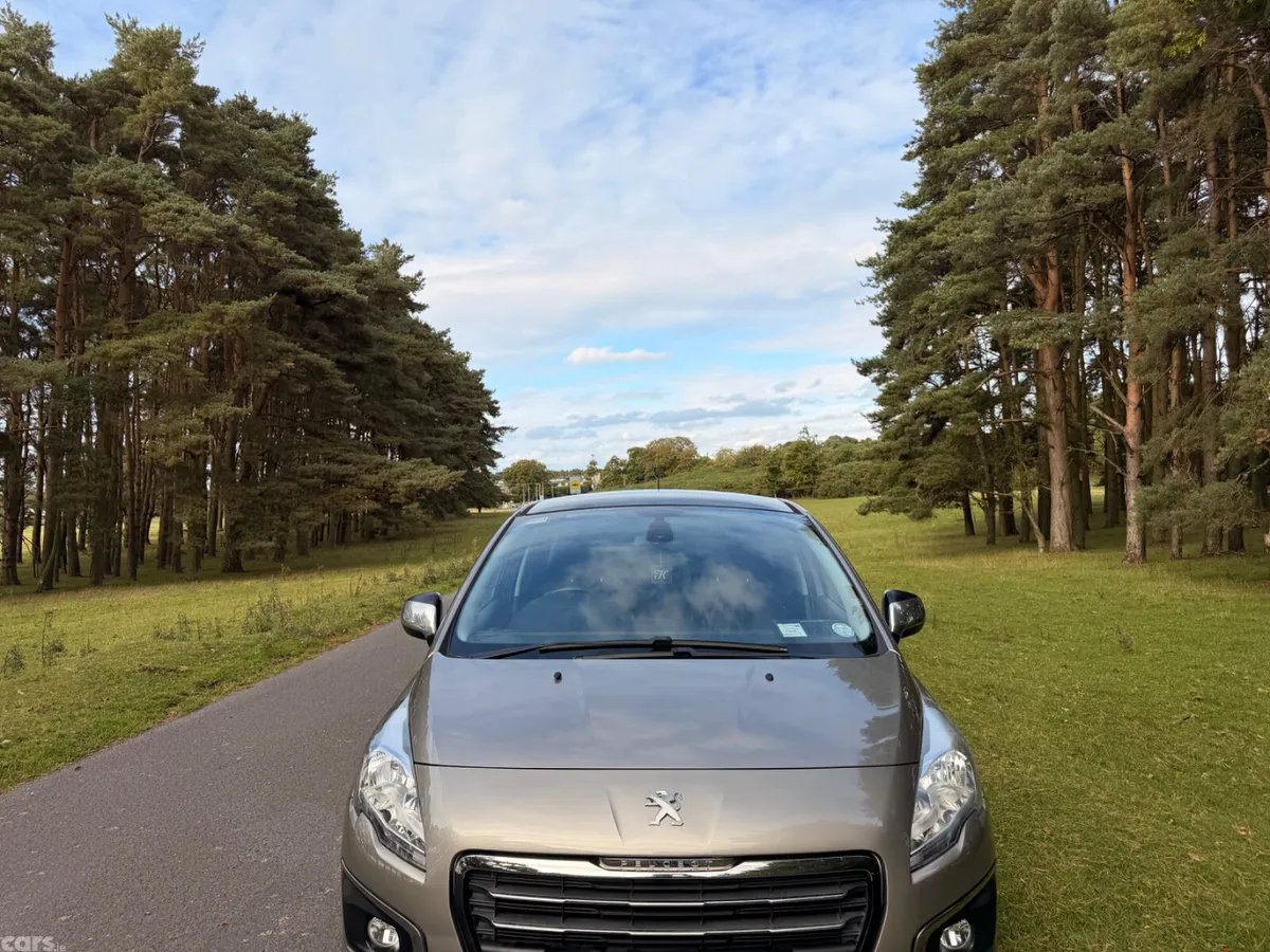 Peugeot 3008 SUV, Petrol, 2016, Grey