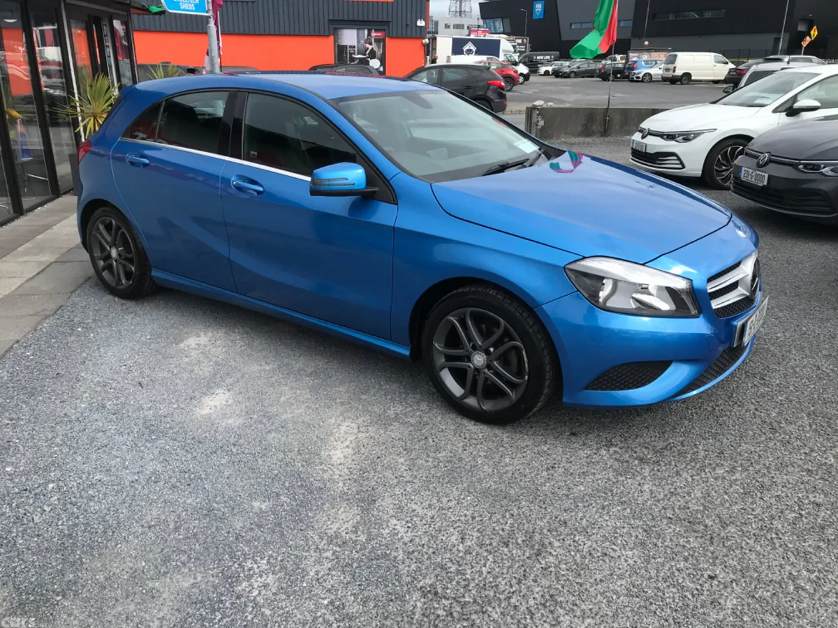 Mercedes-Benz A-Class Hatchback, Diesel, 2015, Blue
