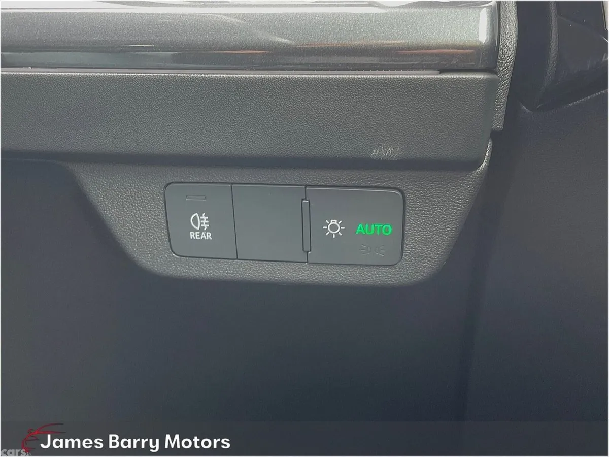 Audi Q4 e-tron SUV, Electric, 2023, Blue