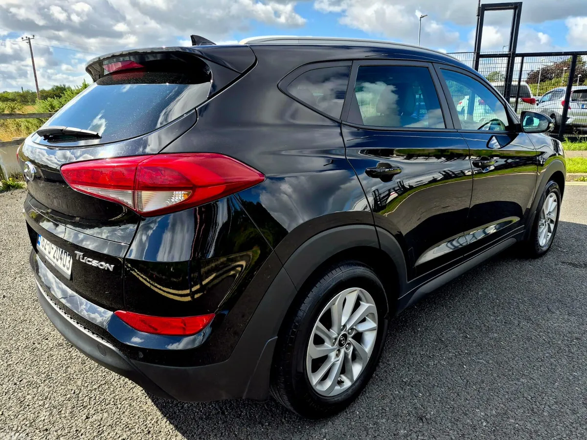 Hyundai Tucson SUV, Diesel, 2016, Black